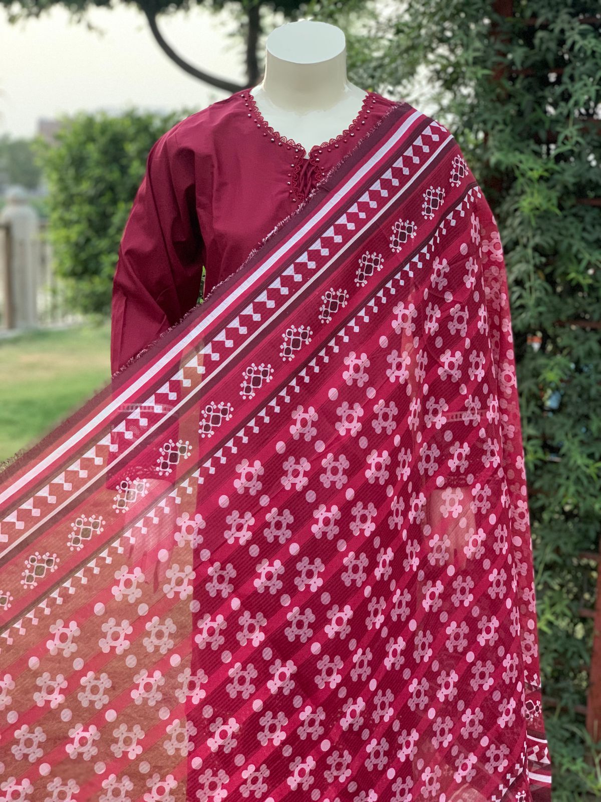 DORI GLA 3PC COTTON EMBROIDERIED & CUT WORK WITH PRINT DUPATTA