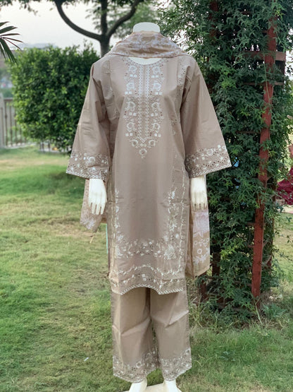 SAME THREAD 3PC COTTON EMBROIDRID WITH PRINTED DUPATTA.