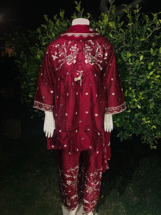 DORY SHORT FROK 3PC COTTON EMBROIDERIED WITH SHAFOON EMBROIDRY DUPPATTA