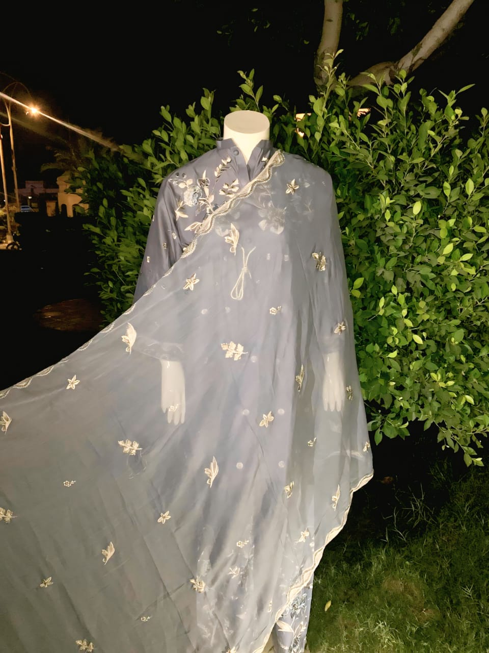 DORY SHORT FROK 3PC COTTON EMBROIDERIED WITH SHAFOON EMBROIDRY DUPPATTA