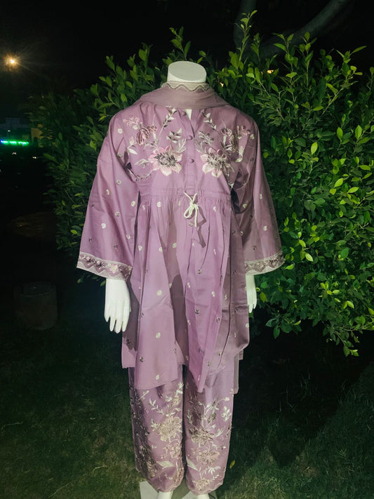 DORY SHORT FROK 3PC COTTON EMBROIDERIED WITH SHAFOON EMBROIDRY DUPPATTA